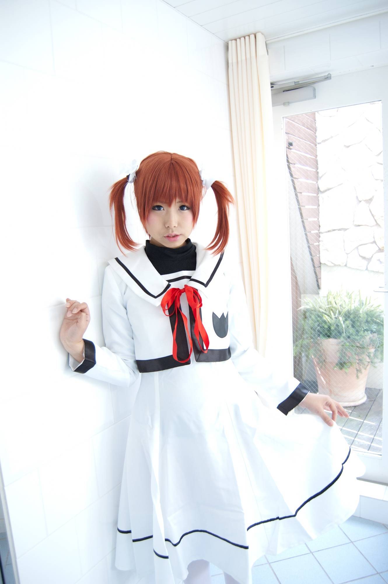 [Cosplay]  Hot Maho Shojo Lyrical Nanoha 1